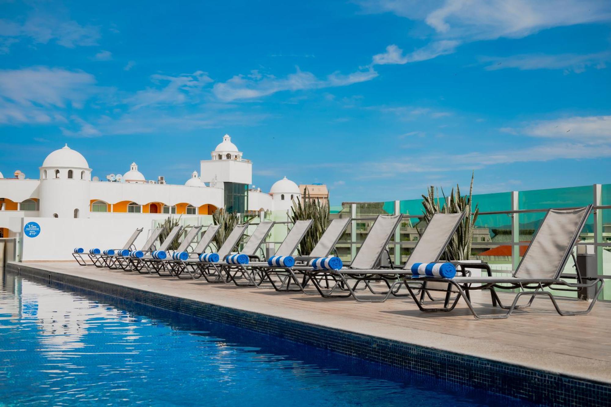 Hotel Villa Varadero Nuevo Vallarta Esterno foto